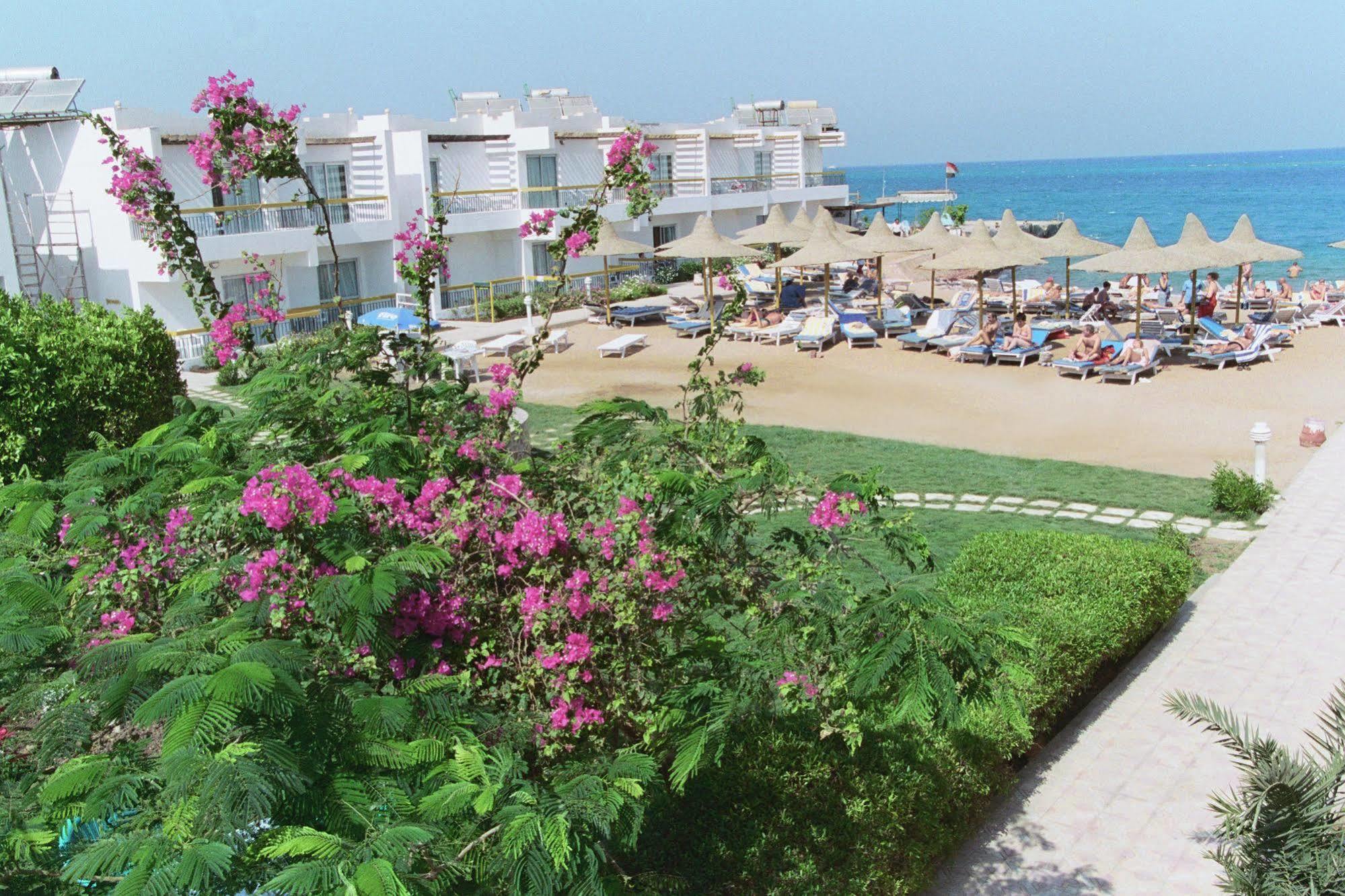 Beirut Hotel Hurghada Exterior photo